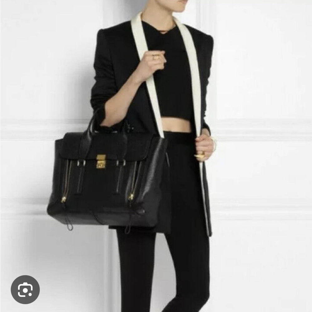 3.1 Philip Lin Large Pashli in black